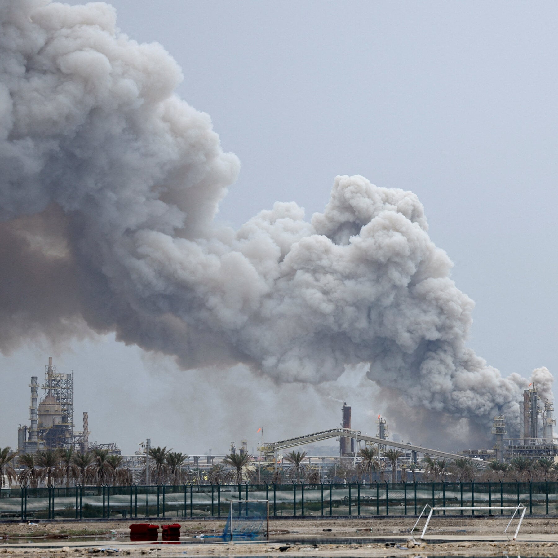 G7 backs strategic oil reserve release in principle as IEA weighs record drawdown