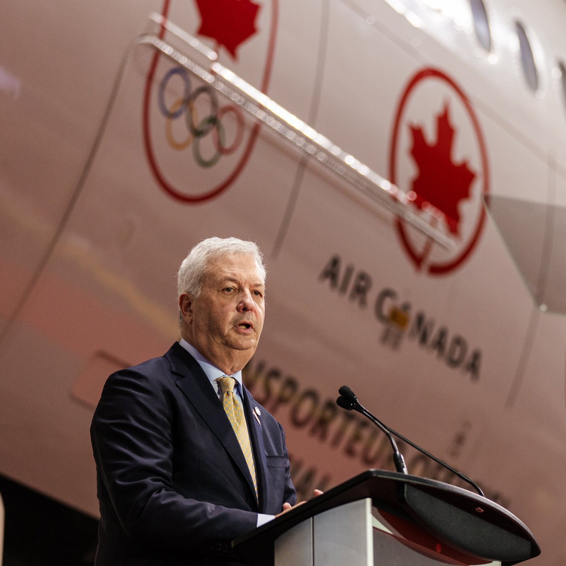 Air Canada CEO Rousseau to retire after French-language furore