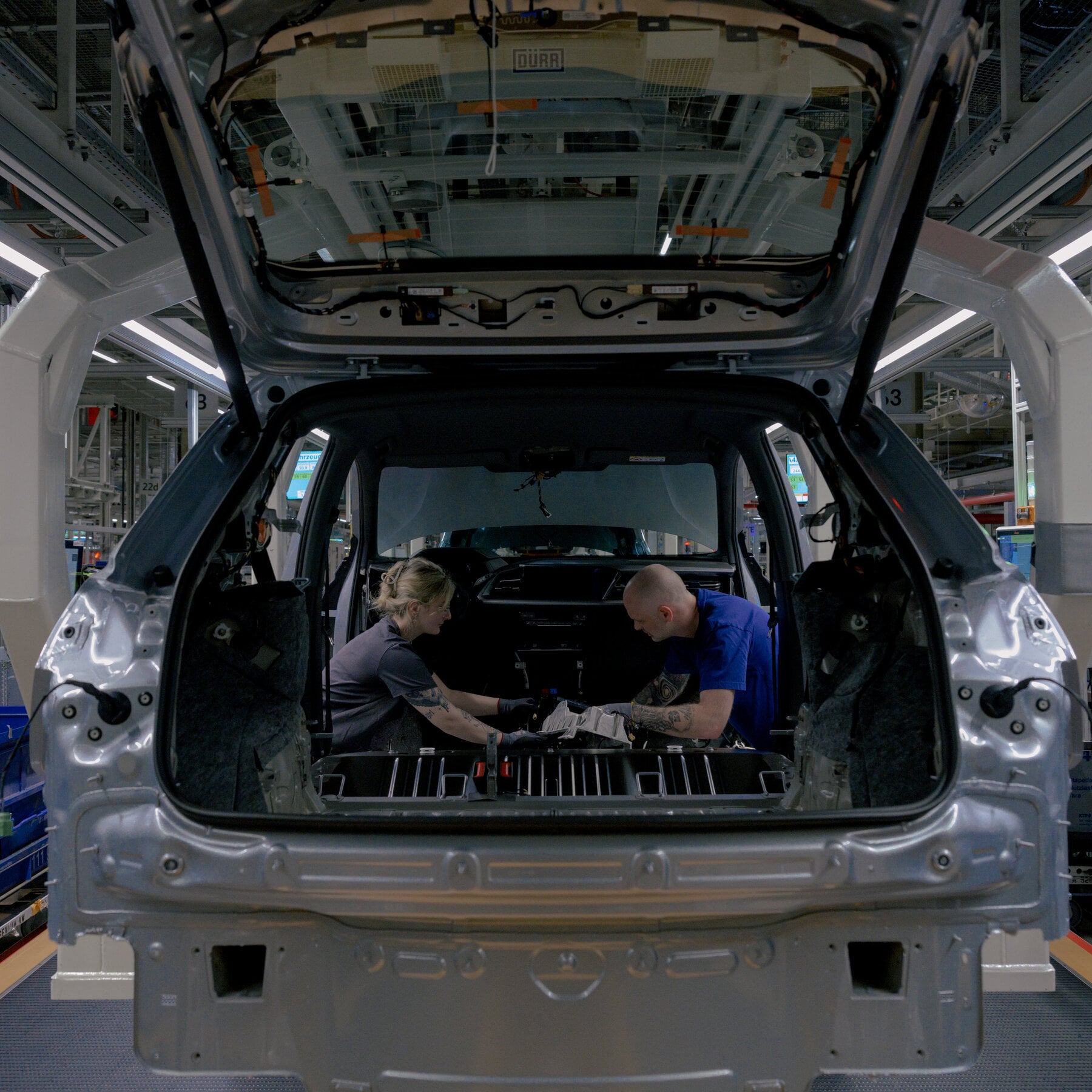 Volkswagen plans to halve model lineup and cut production amid China sales collapse