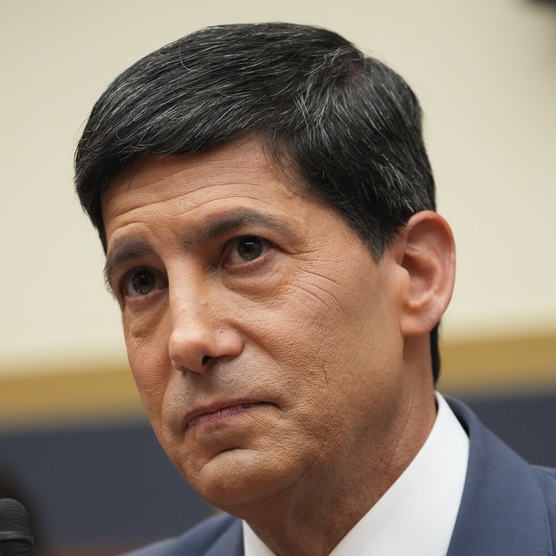 Fed's Warsh Expected to Raise Rates, Defying Trump Ahead of Midterms