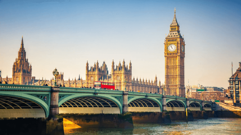 UK Lords urge BoE and FCA to loosen stablecoin rules or risk ceding market to US and EU